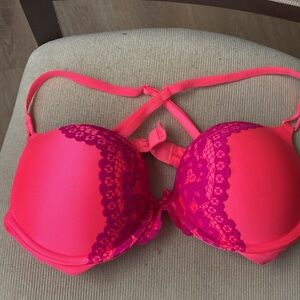 Victoria’s Secret miraculous plunge 36B push-up silky sexy bra